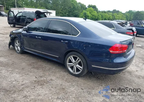2014 Volkswagen Passat 2.0L Tdi Sel Premium z USA, uszkodzony, nr VIN 1VWCN7A36EC046791